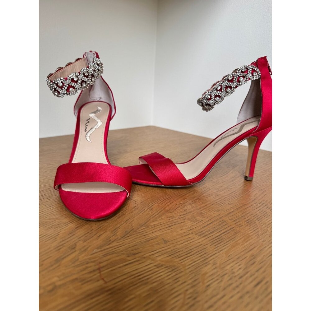 Nina Red Satin Rhinestone Ankle Strap Heels Size 8 Formal Evening Shoes
